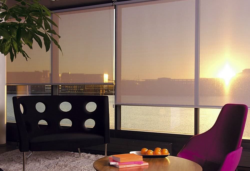 roller blinds in dubai